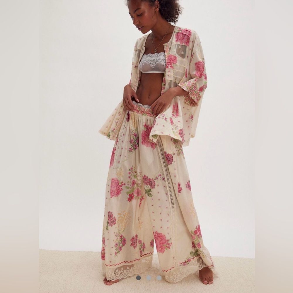 🌺 Free People Hey Lover Lounge Set